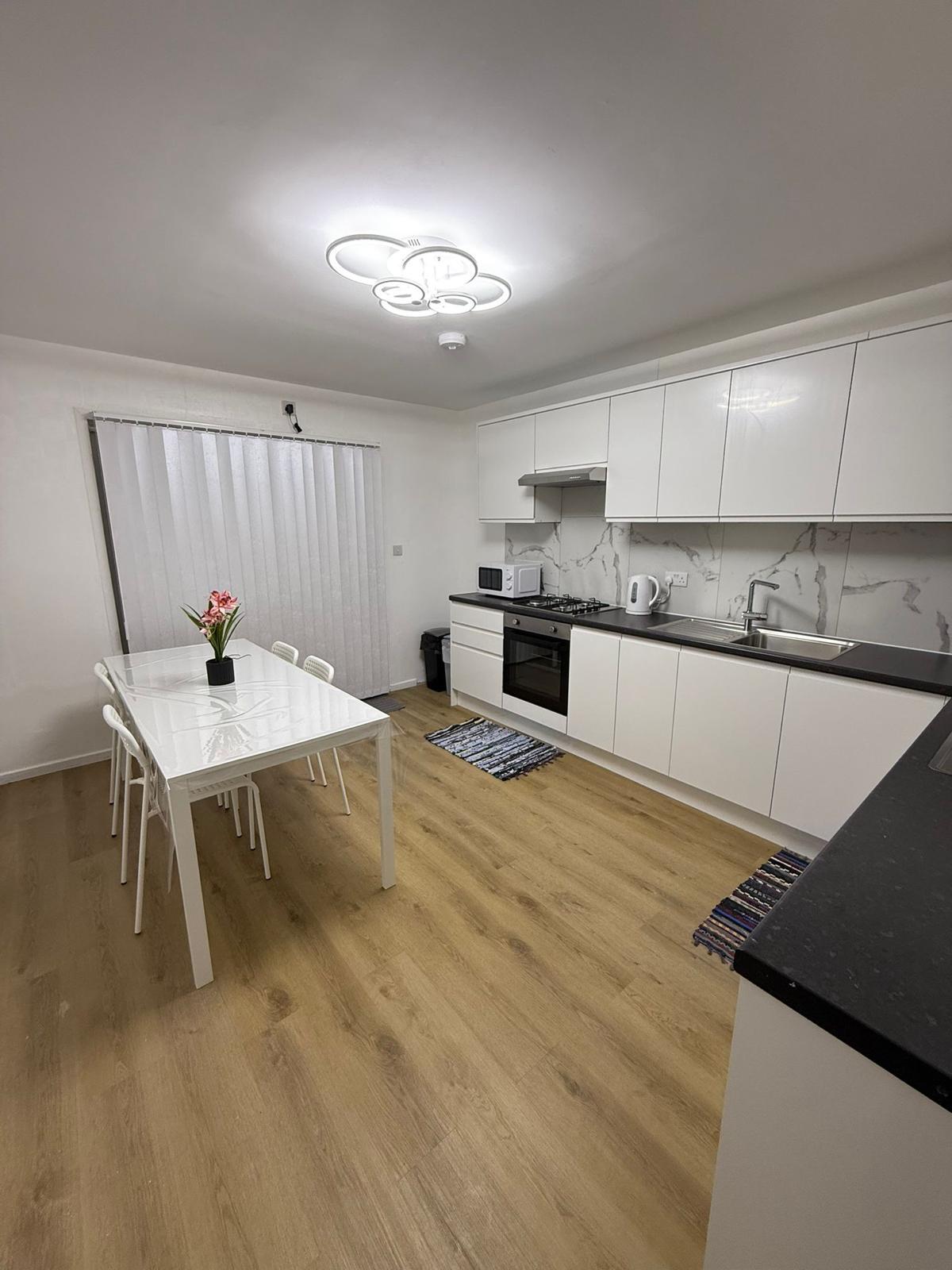 Double Room – Suffolk Road, Seven Sisters (N15 5RN)